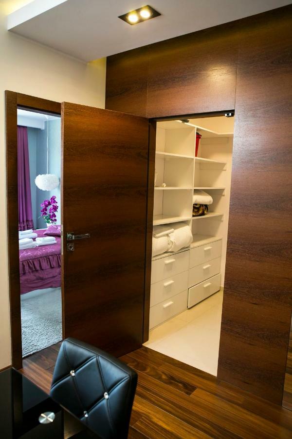 Apartamento Apartament Amber Centrum Z Basenem Gdansk Exterior foto
